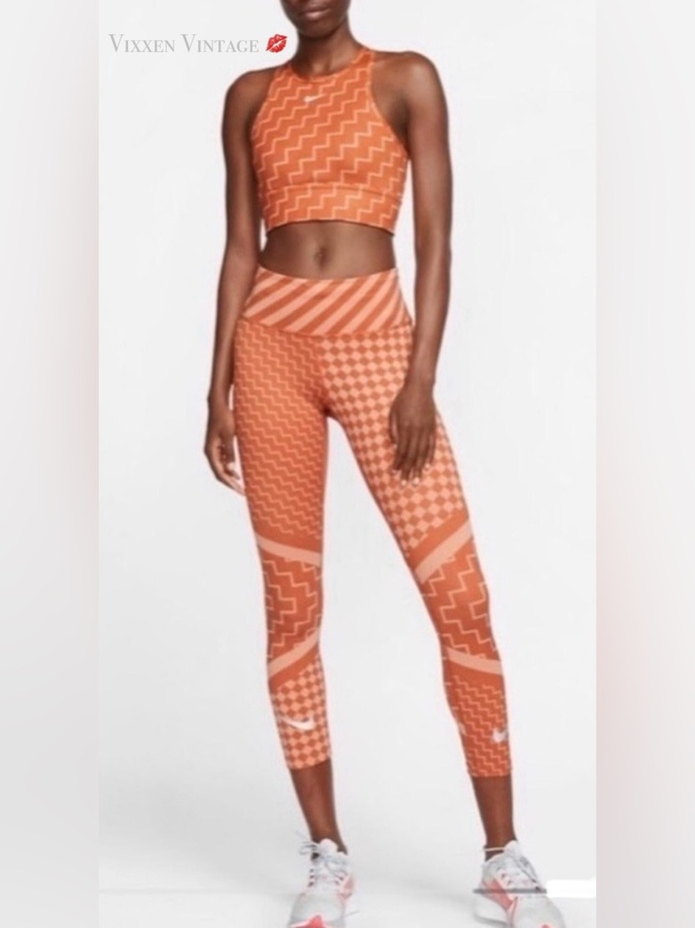 NIKE DRI-FIT TRAINING ‘MEDIUM SUPPORT SWOOSH BRA’ IN ORANGE